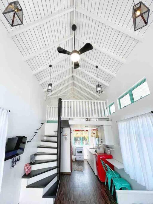 Vila Sea Kecil Tiny House Near Jetty Of Kuala Besut Kampong Nail Exteriér fotografie